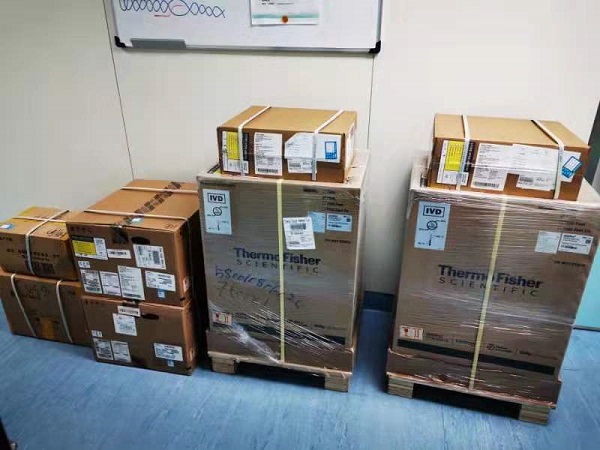 同舟共濟(jì)，眾志成城抗疫情